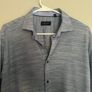 Men's Light Blue Woven Button-Down Shirt